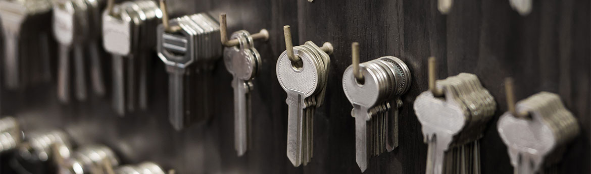 Wand voller verschiedener Schlüssel